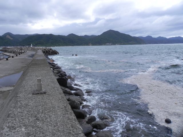 十六島港